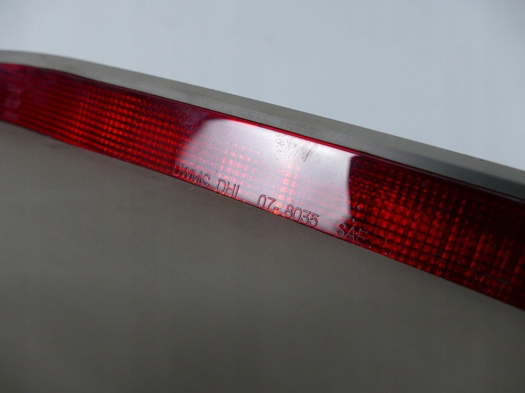 фото №3, Chevrolet evanda trzeci стоп лампа стоп-сигнал