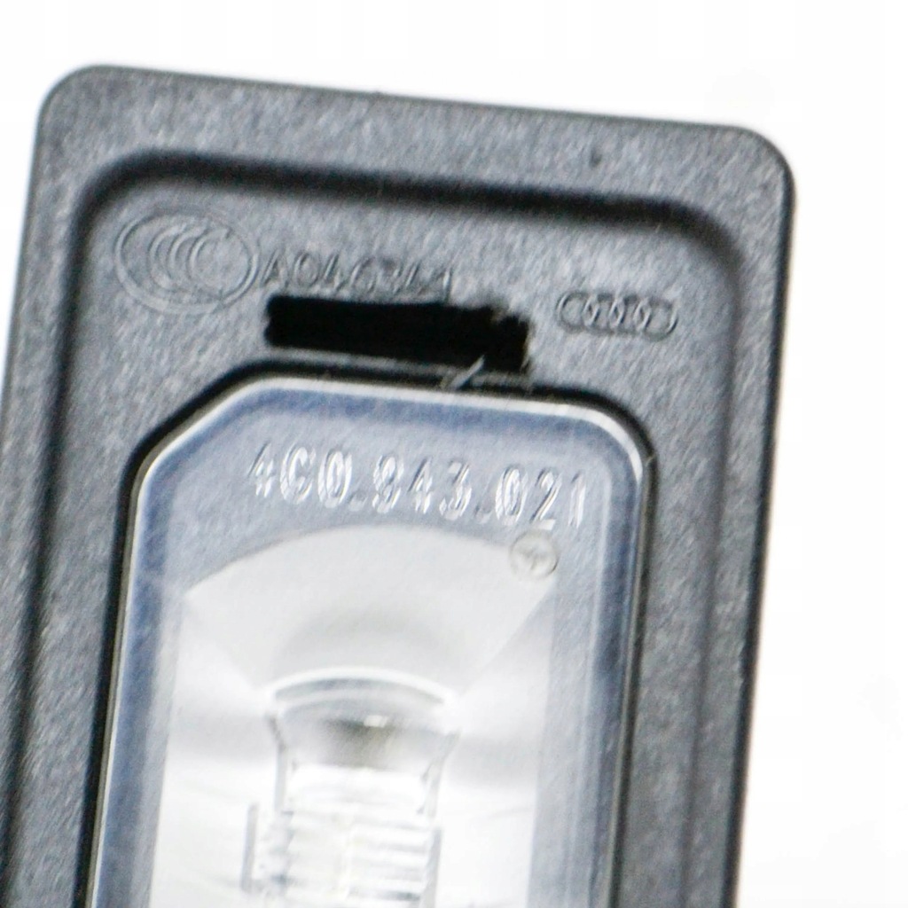 фото №7, Audi a6 s6 c7 4g 2014 лампа освещение задний номерного знака регистрационный