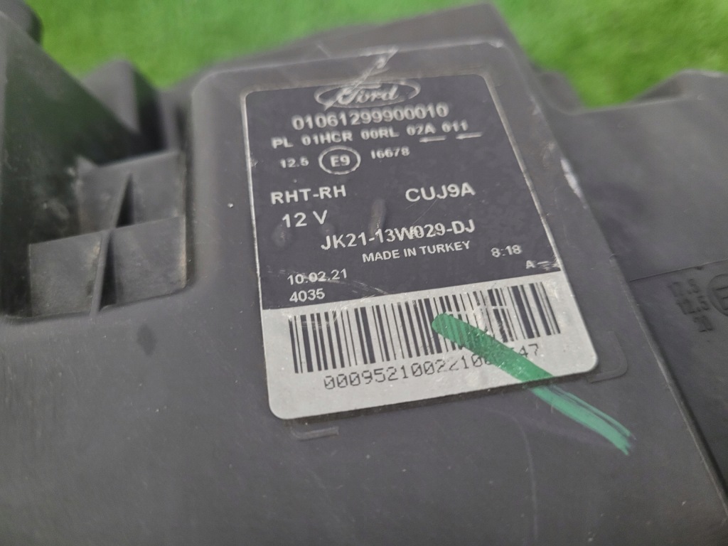 Ford transit custom рестайлинг  фара правый  левая фара линза обычная led в Украине