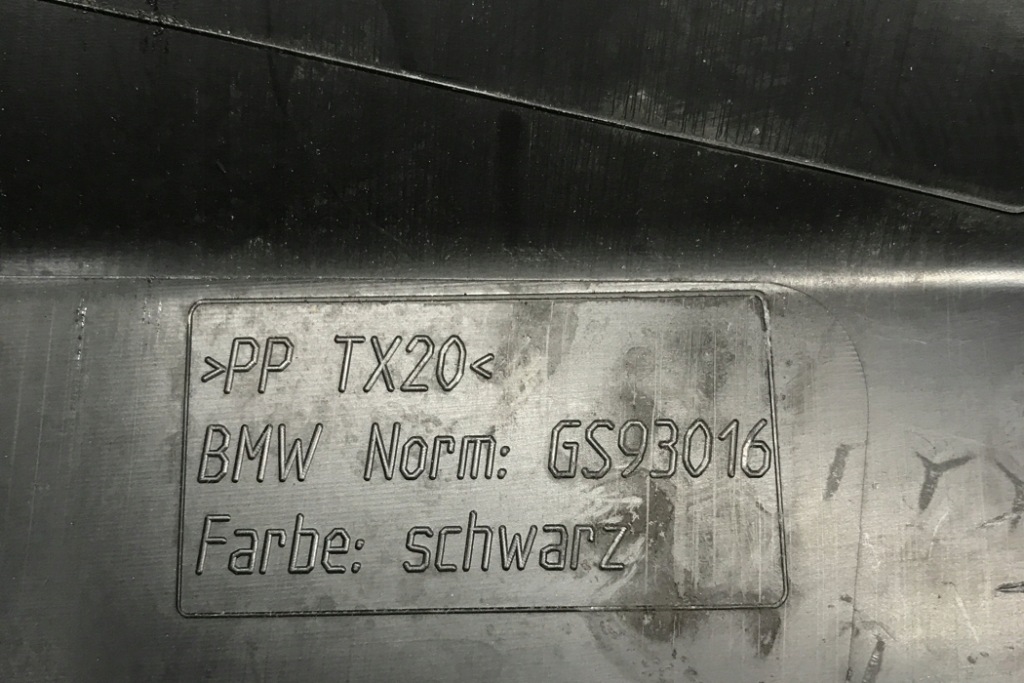 фото №9, Крышка фильтра воздуха bmw 3 f30, f80 9206487 2.0l бензиновый 180kw 2012