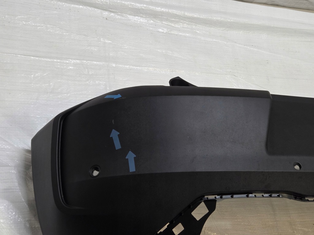 Купить Бампер задний pdc alfa romeo junior электрический 2024-2025 новый 0156182159