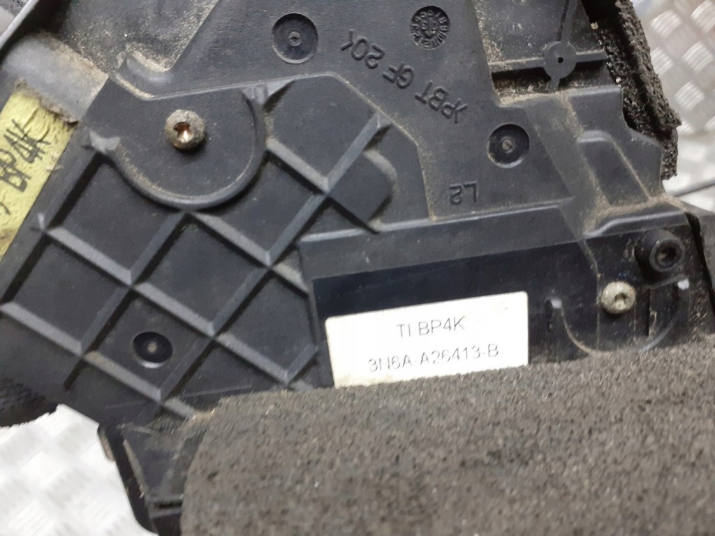 фото №2, Замок дверь левый задняя задний mazda 3 bk