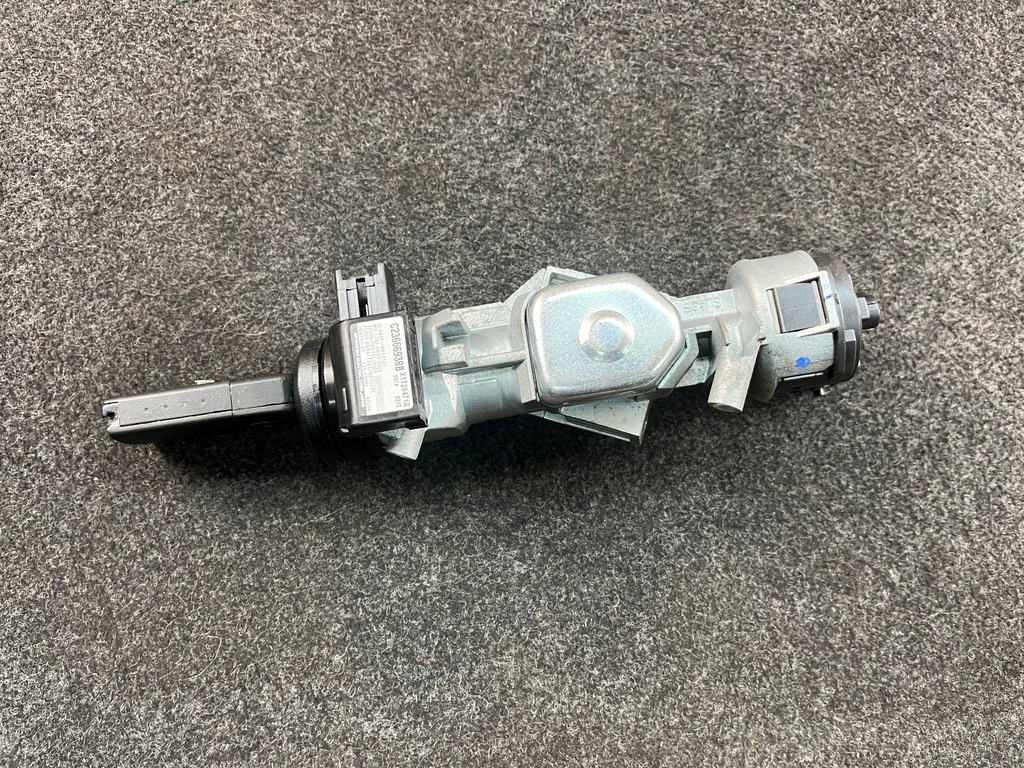 фото №10, Mazda v 5 i замок запалювання ключ 3m51-3f880-ac