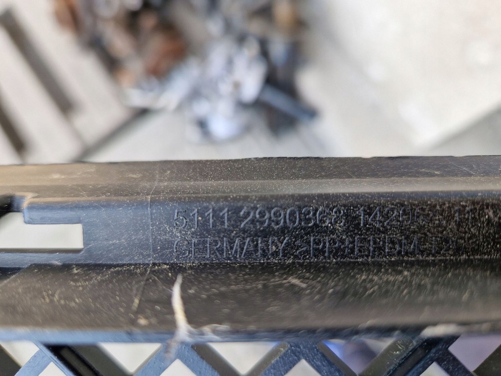 фото №6, Решітка бампера передній bmw x1 e84 2009r-