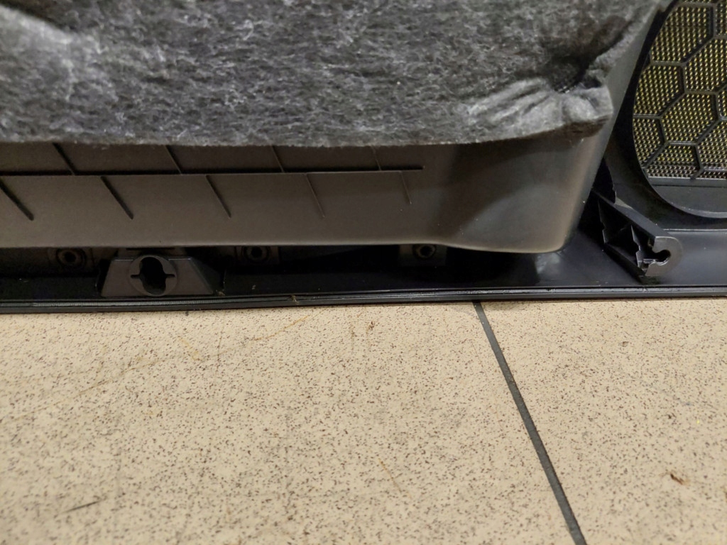 фото №8, Skoda rapid ii hb оббивка двері правий перед 5jb867014