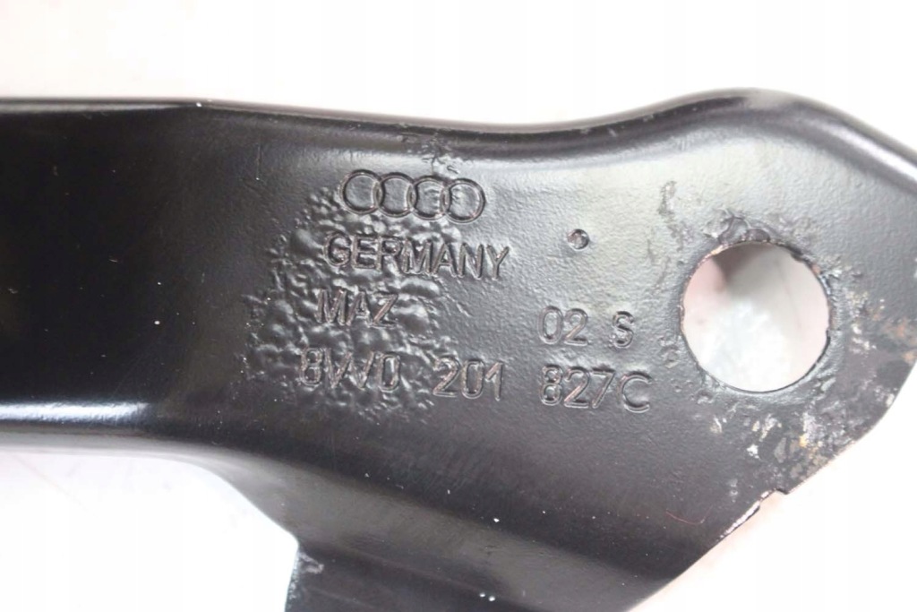 Audi a4 a5 бак уголь активированного 8w0201801b 8w0201801e 8w0201801f 8w0201 Цена