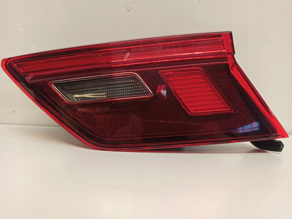 фото №1, Лампа vw tiguan ii 5na945094g led