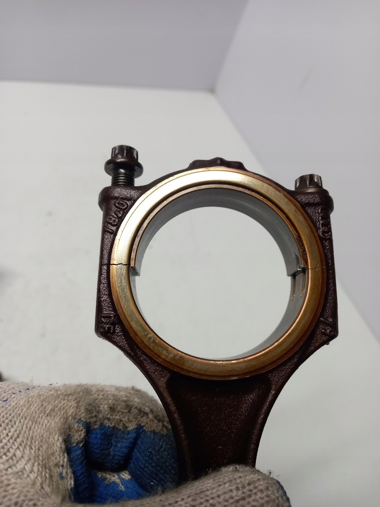 фото №5, Поршень поршни audi a8 d3 4.2 бензин