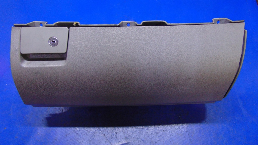 Купить Бардачок пассажира eu mercedes sprinter w906 06-18 rok