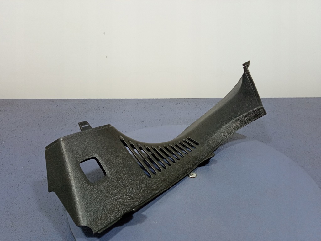 фото №1, Bentley continental gt i 03- захист багажника права 3w8863668d