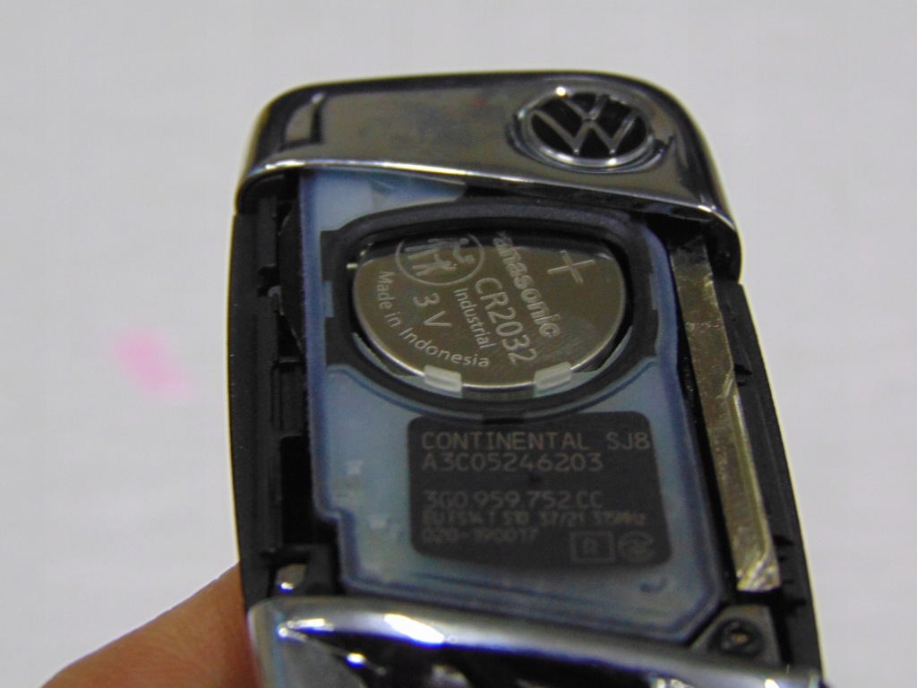 фото №4, Vw passat b8 ключ + вкладка 3g0959752cc