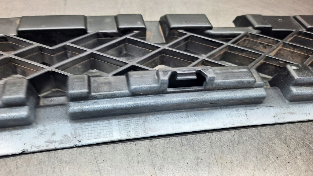 фото №10, Напрямна бампера задня задній 31407983 volvo xc60 ii 18-