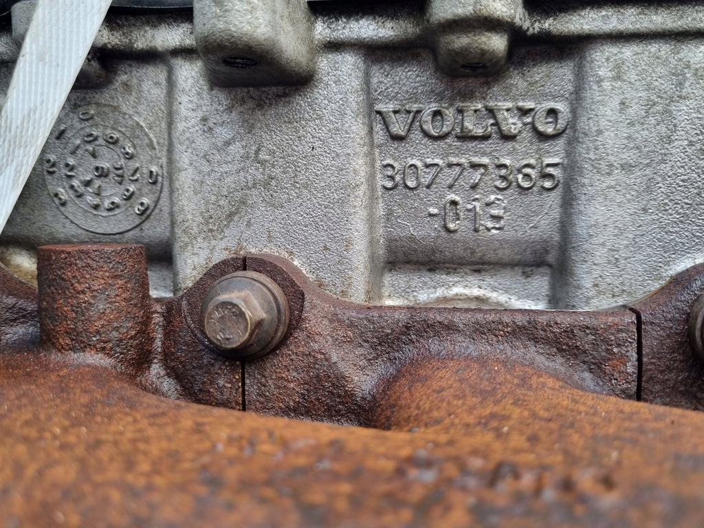 фото №11, Двигун комплект volvo v70 iii 2.4 d5 175km ładnie pracuje d5244t14