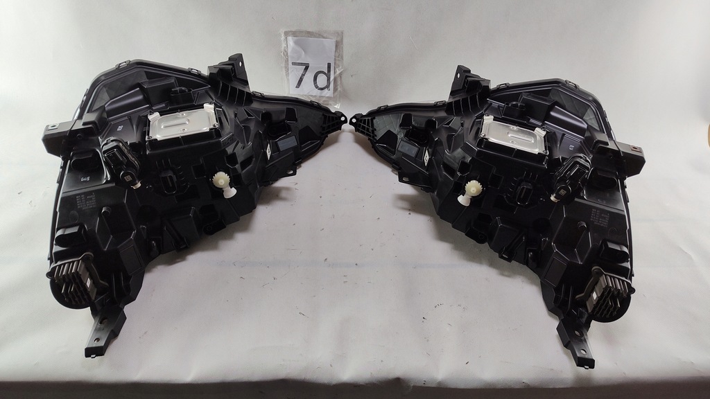 фото №16, Renault arkana full led левый правый фара лампа левая правая mid