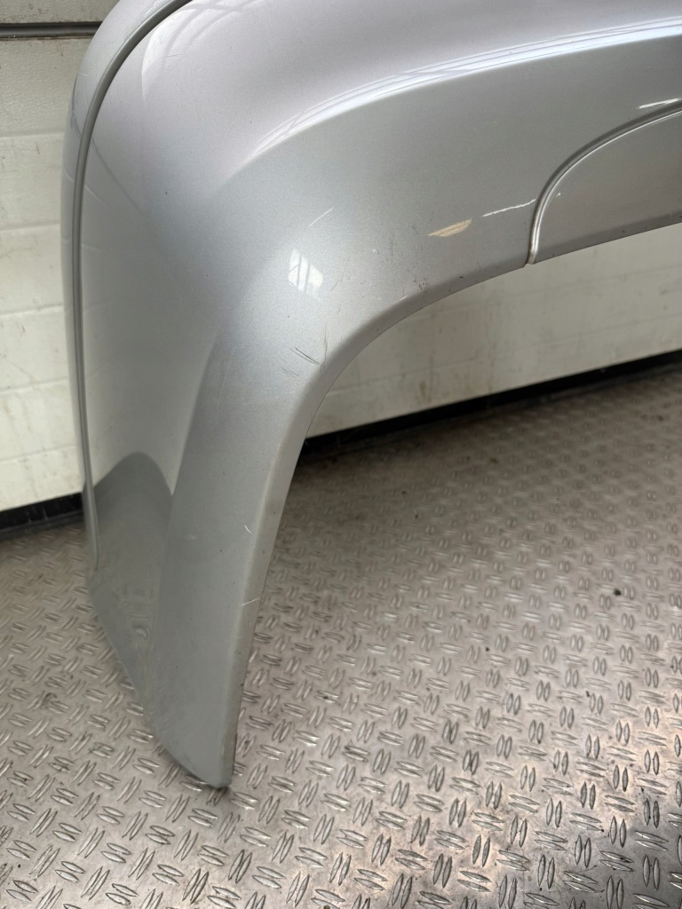 Купить Mercedes e w211 02-06 бампер задняя задний hak комплект 744