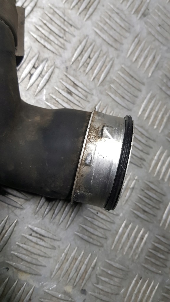 фото №7, Mercedes w203 шланг труба интеркулер 2.2 cdi