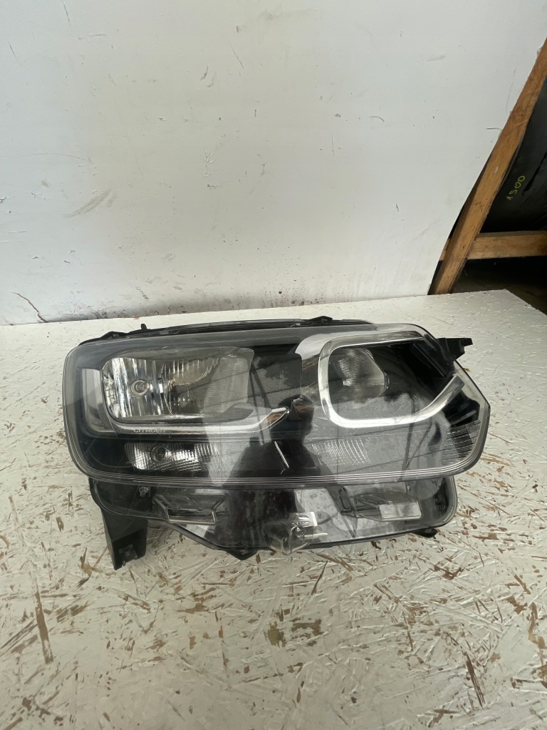 фото №1, Citroen berlingo 3 iii 18- лампа правая перед 9816824780