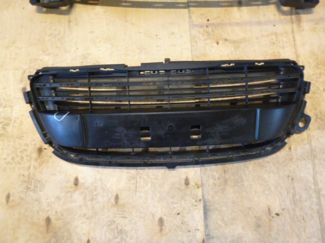 фото №1, Peugeot 508 решётка радиатора бампера решётка радиатора