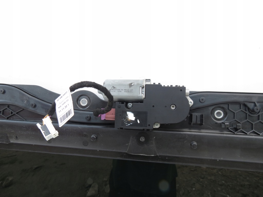 фото №10, Люк моторчик mercedes cls w218 coupe