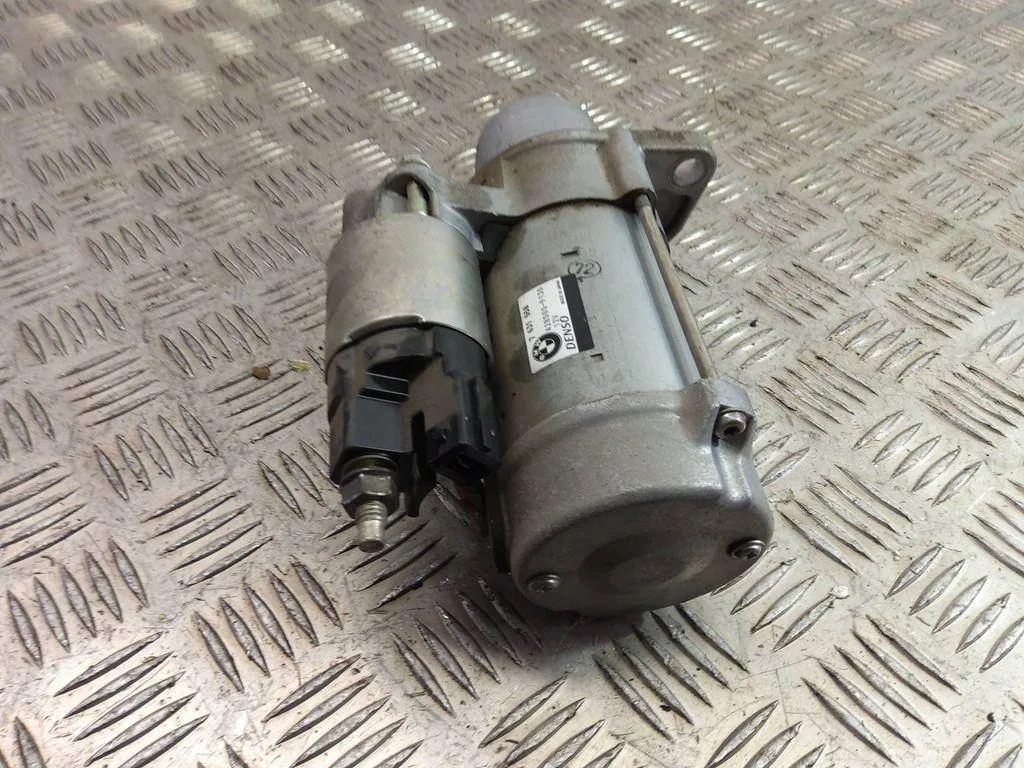 Стартер bmw 3 f30, f80 7631558 2.8l бензиновий 2012 Недорого