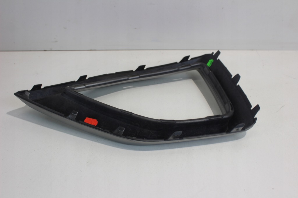 фото №2, Решітка рамка ліва бампер перед audi q2 lift 81a