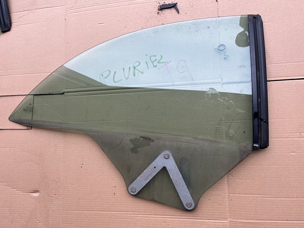 фото №1, Скло права задня правий задня citroen c3 pluriel 2005-2010 eu