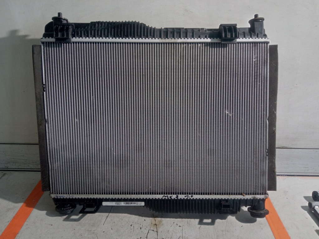 Купити Ford оригінальний номер h1bg8005cd радіатор, система охолодження двигуна