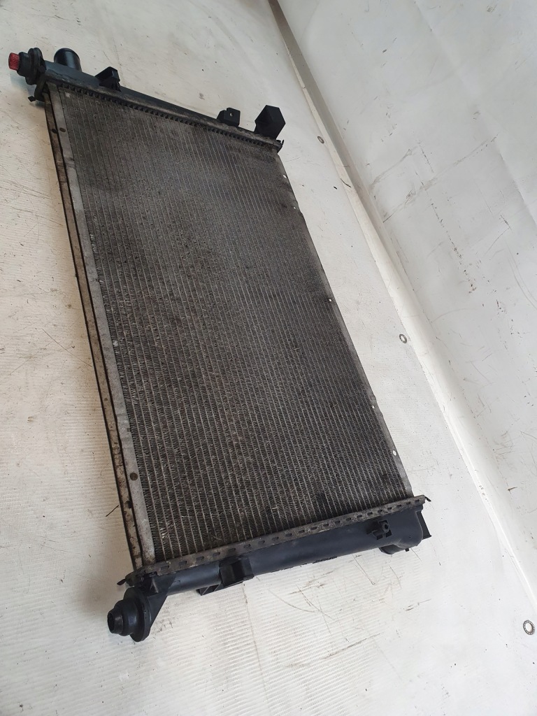 Радиатор оригинальный номер a1685001702 mercedes vaneo w414 1.7cdi 01-04r. Киев