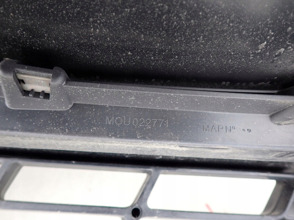 фото №4, Renault trafic iii lift 19- решітка радіатора решітка радіатора радіатора