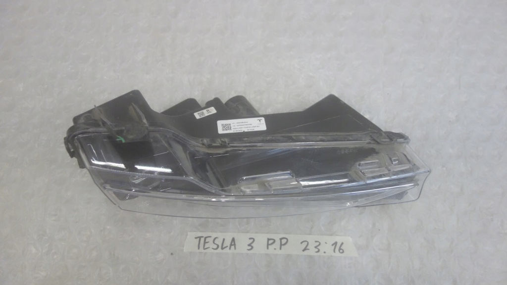 фото №2, Противотуманная фара led drl правый tesla model 3