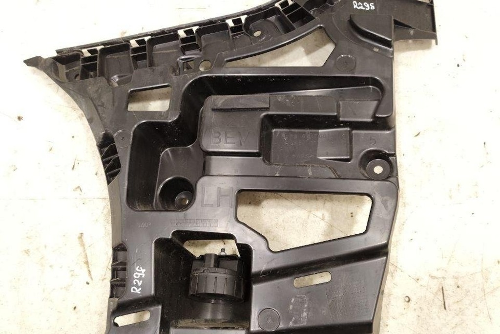 фото №8, Левый направляющая заднего бампера bmw i4 g26 9447681 electric 210kw 2023