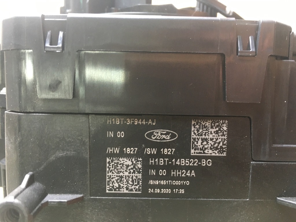 фото №4, Ford fiesta mk8 переключатель комбинированный