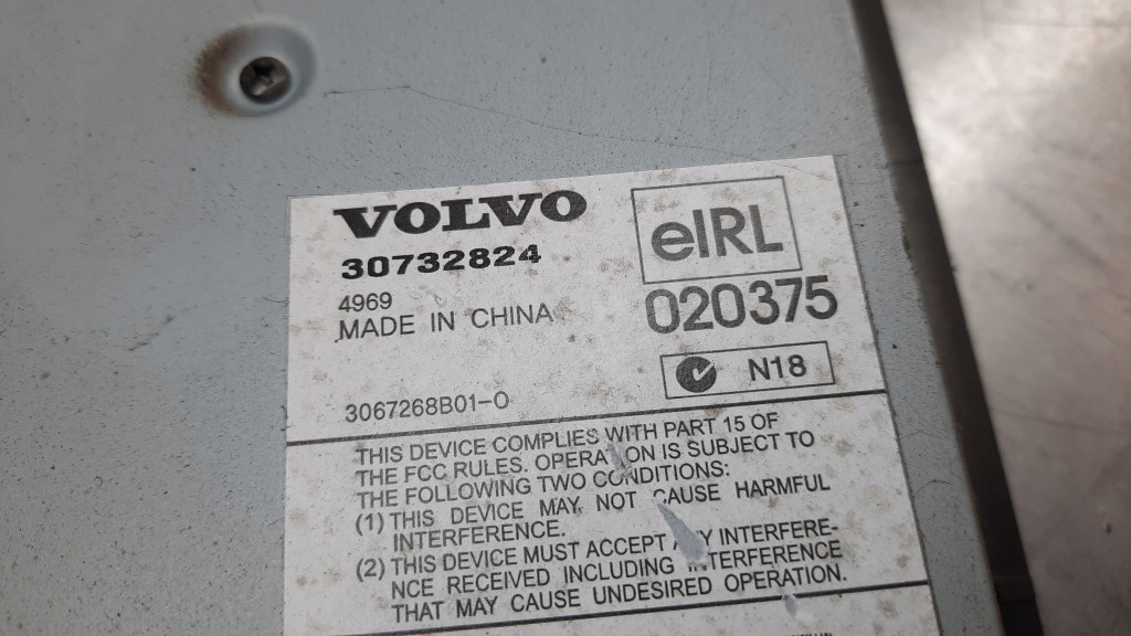 фото №6, Усилитель радио 30732824 volvo v50 2.0 hdi 04r