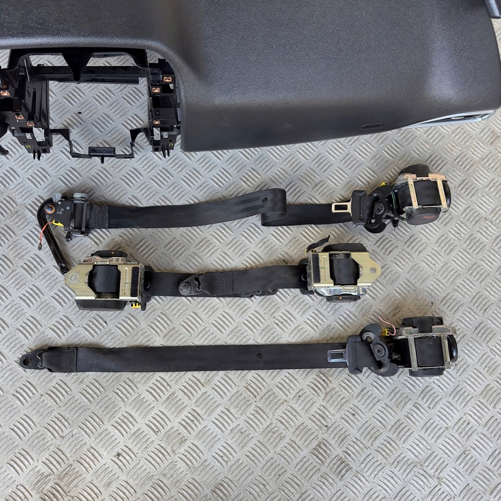 фото №6, Панель приладів консоль ремені подушка безпеки jaguar xe 2015 rok