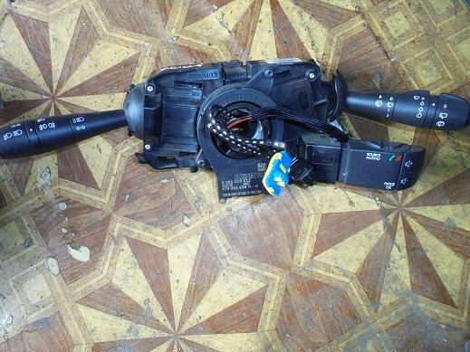 фото №1, Nissan micra k14 перемикачі pod кермо