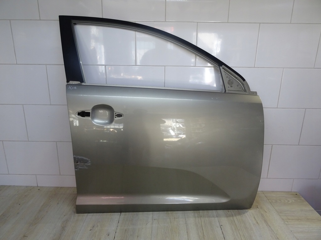 фото №1, Kia sportage iii 10-15 дверь правое передние 76004-3w011