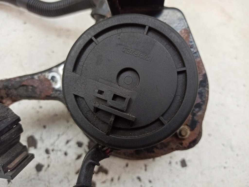 фото №7, Audi a3 8l 1.6 насос воздуха вторичного 06a959253b