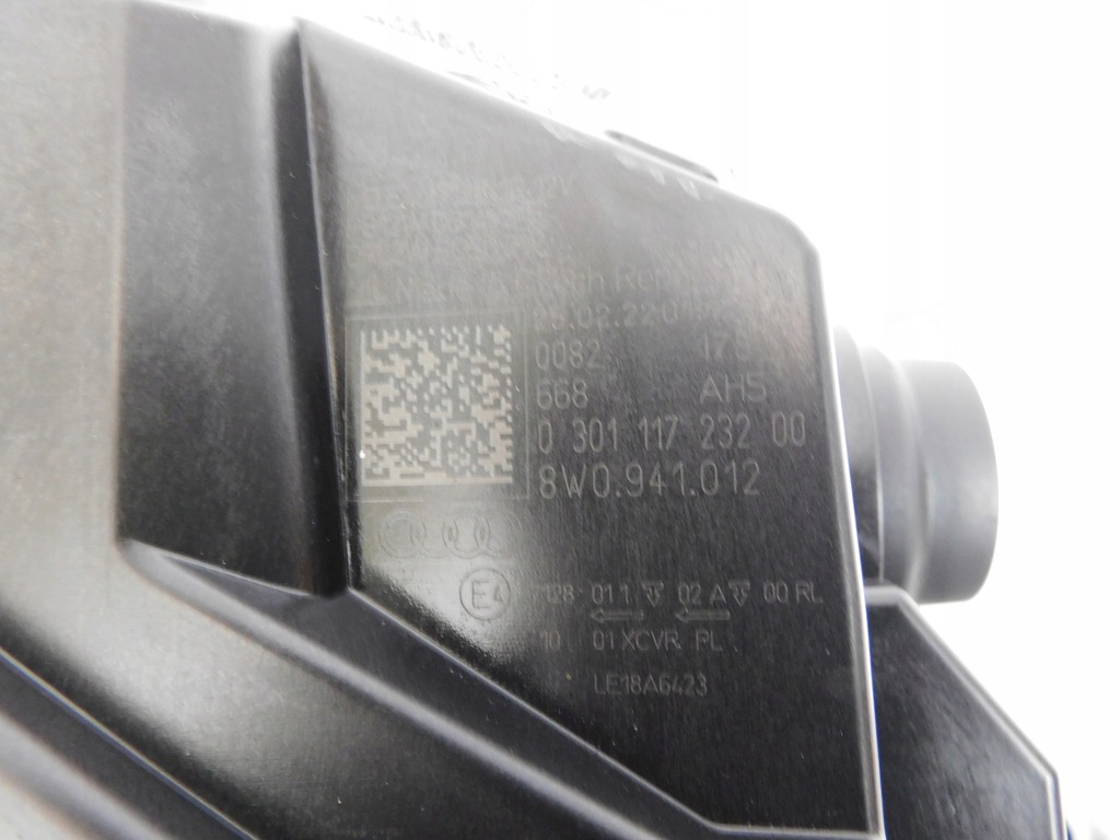 фото №14, Audi a4 b9 8w lift лампа права full led 8w0941012