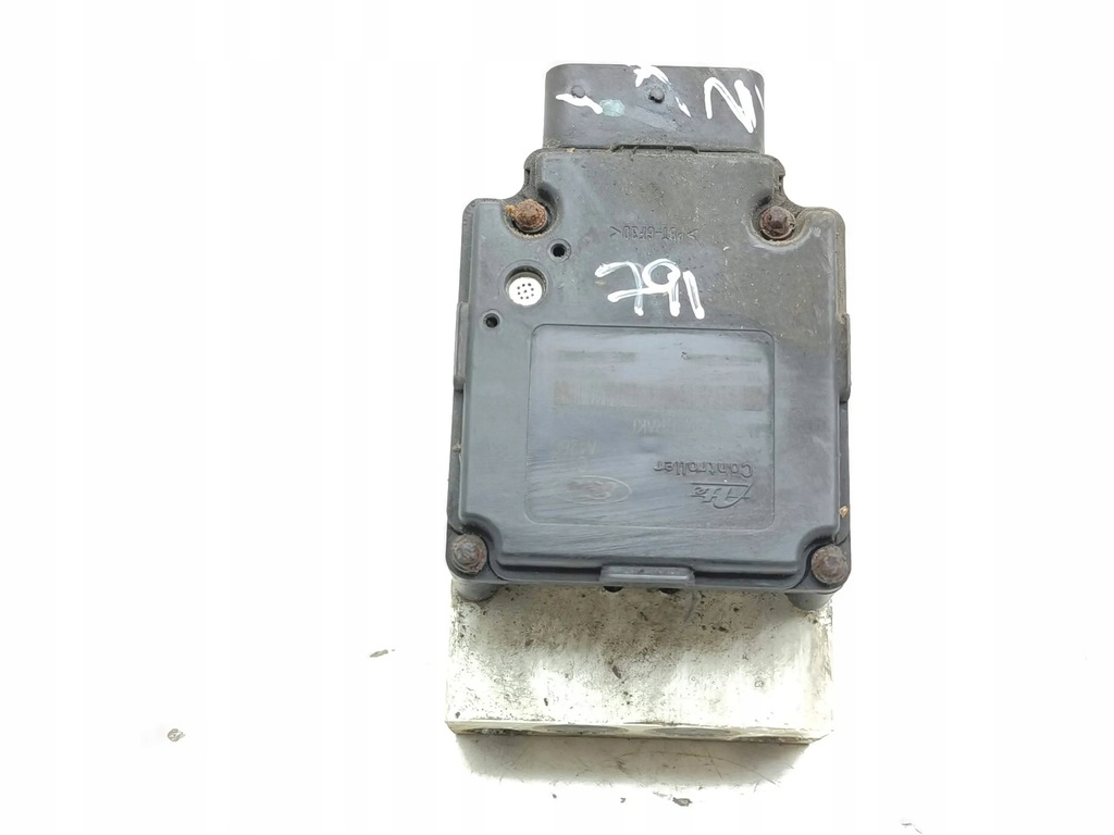 фото №2, Ford focus 2000 насос abs