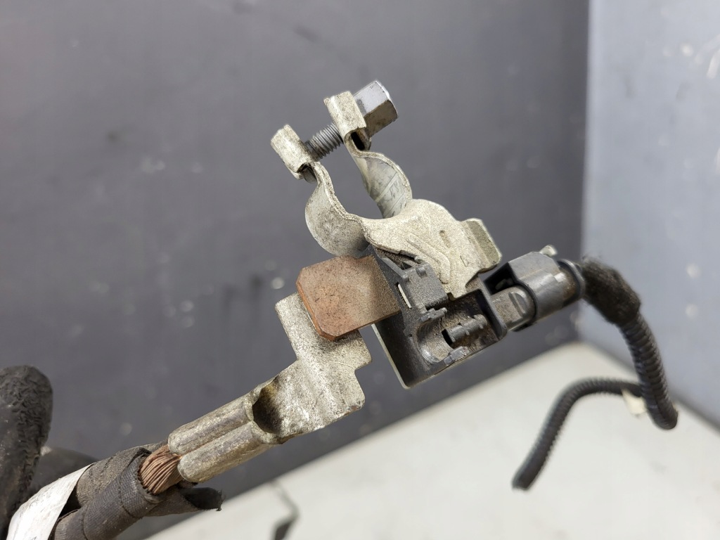 фото №9, Клемма минусовая peugeot 2008 i 1.6bhdi 9814740480