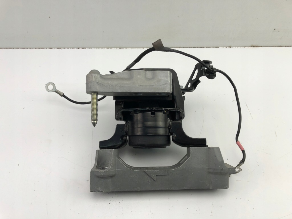 фото №3, Toyota rav4 iv hybrid кронштейн подушка двигателя