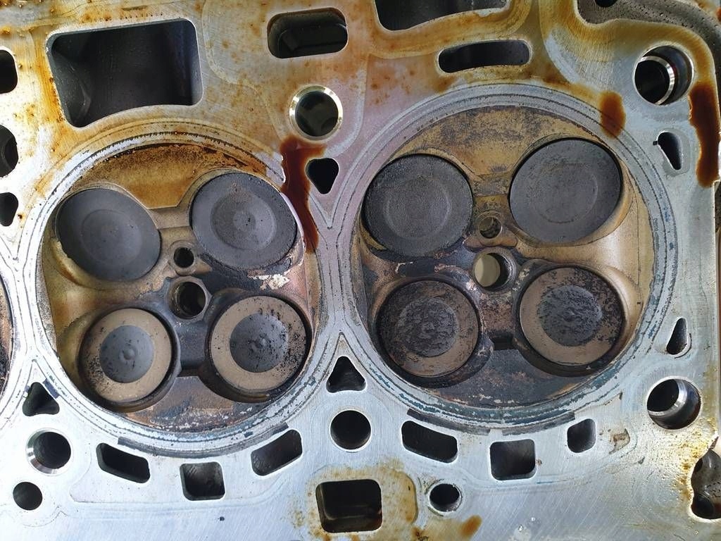 Mini cooper s countryman f60 19r 2.0t b48a20a головка двигателя валы клапаны Недорого