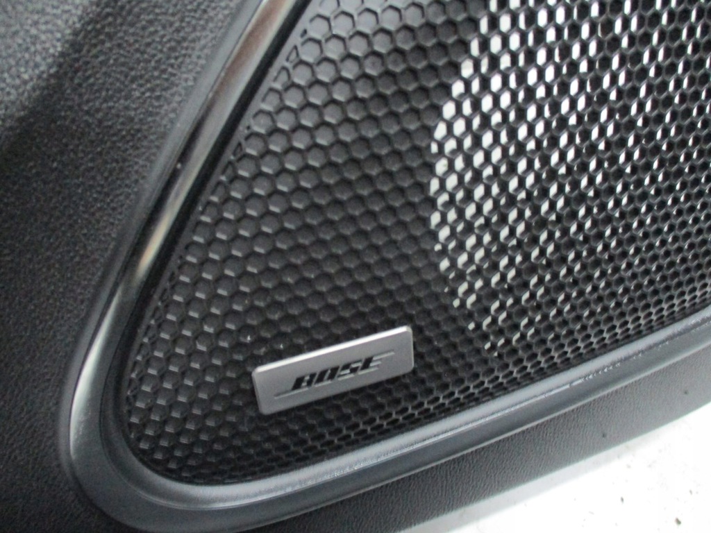 фото №7, Оббивка обшивка двері renault kadjar 18r задня