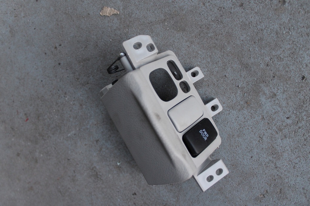 фото №1, Lexus rx 400h 03-08 защита переключателей крышка