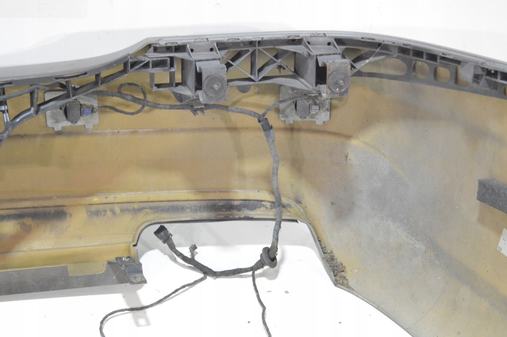 фото №12, Оригинальный бампер задняя amg mercedes cls w219 amg 5.5 компрессор kompletny