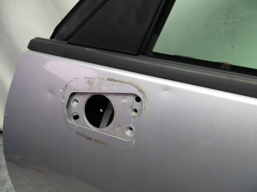 фото №6, Opel zafira c дверь левый перед 176 12-16