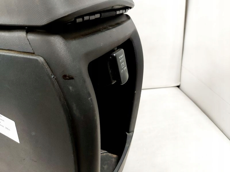 фото №6, Mitsubishi endeavor тунель середній підлокітник