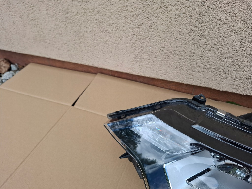 фото №5, Лампа передняя mitsubishi outlander iii lift оригинал