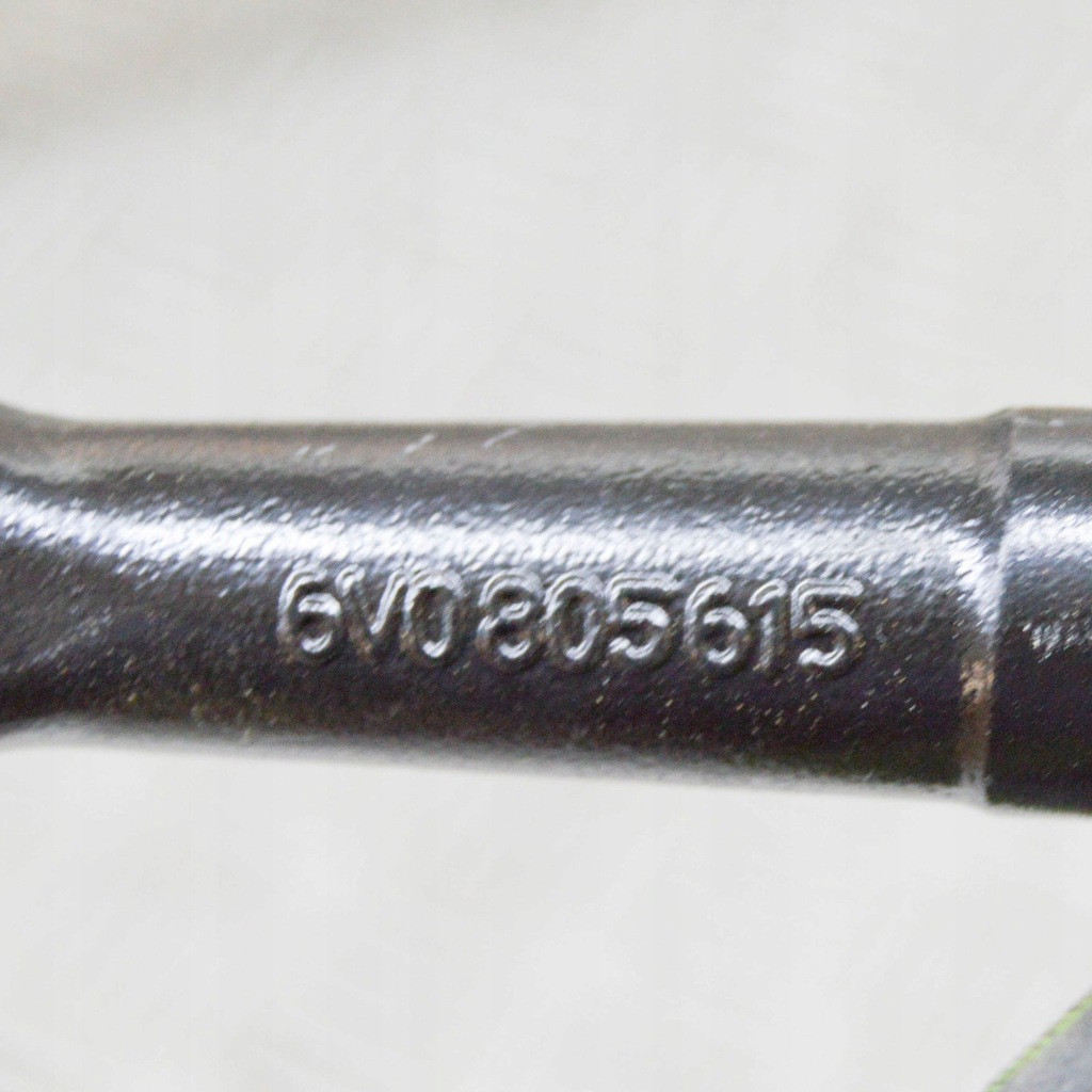 фото №7, Skoda kamiq 2020 проушина буксировочный / крепление