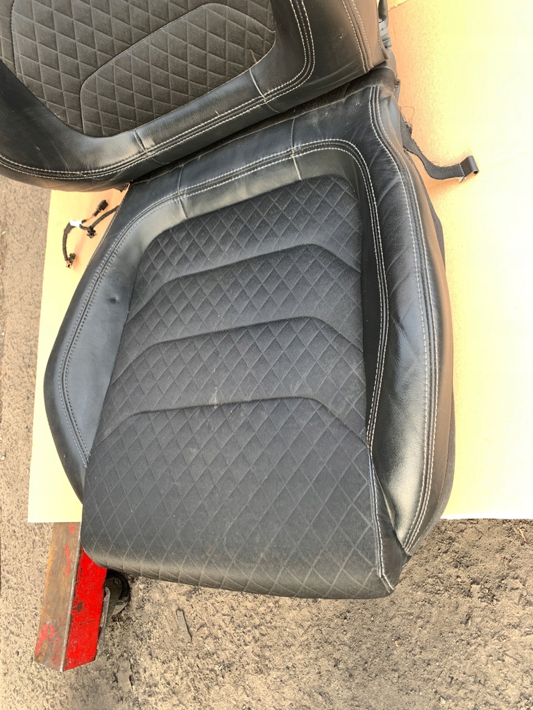 фото №5, Праве спинка сидіння сидіння шкіра skoda kodiaq оригінал